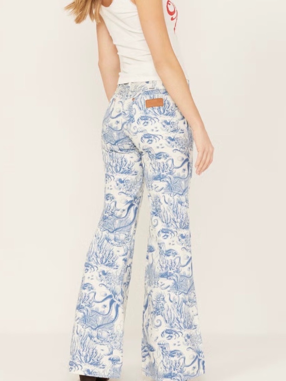 NWT Wrangler Wanderer High Rise Flare Nautical Sea Life Toile Jeans Size 28/30